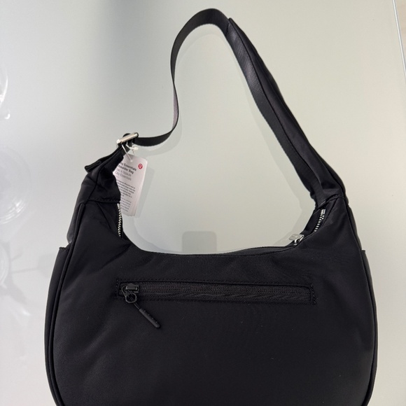 Lululemon Black City Essentials Shoulder Bag~NWT - Picture 2 of 7